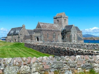 Iona Abbey on a sunny day